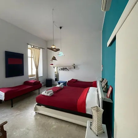 Gadia Гостевой дом Чефалу